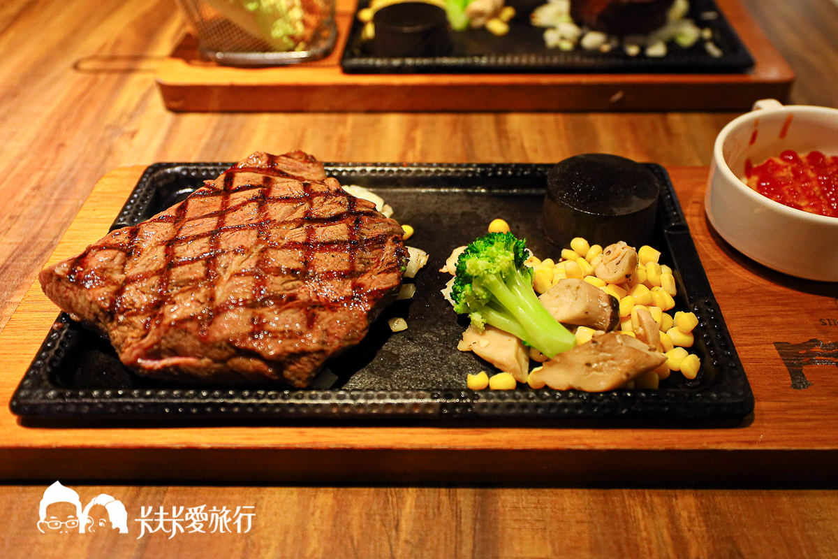 宜蘭東門夜市必吃美食推薦！15間人氣美食懶人包攻略地圖｜營業時間停車場資訊