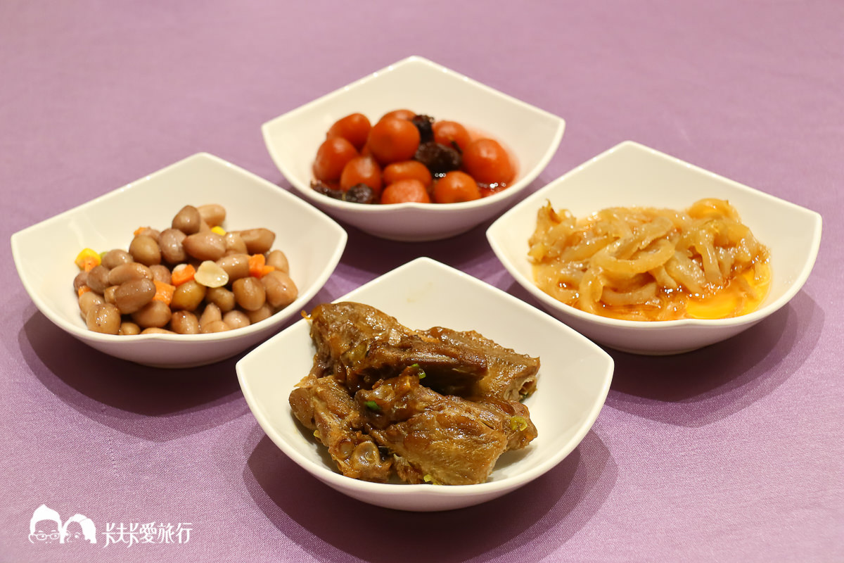 宜蘭櫻桃鴨推薦｜礁溪兆品初食軒烤鴨餐廳｜櫻桃鴨握壽司廣式一品鴨餐券菜單