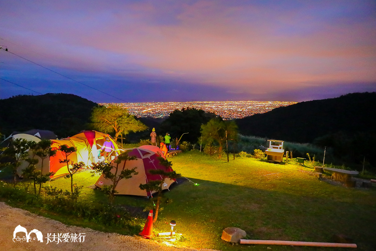 礁溪秘境夜景咖啡｜瓜棚底下一三二之十五｜鳥瞰平原下午茶夜晚賞百萬夜景菜單停車預約 - kafu.tw