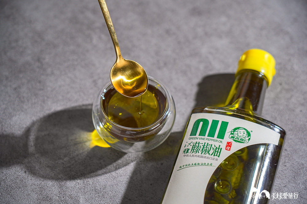 懶人萬用醬推薦|段王爺川蜀麻辣花椒油、藤椒油、五行醬三款超簡單食譜 - 第16張圖