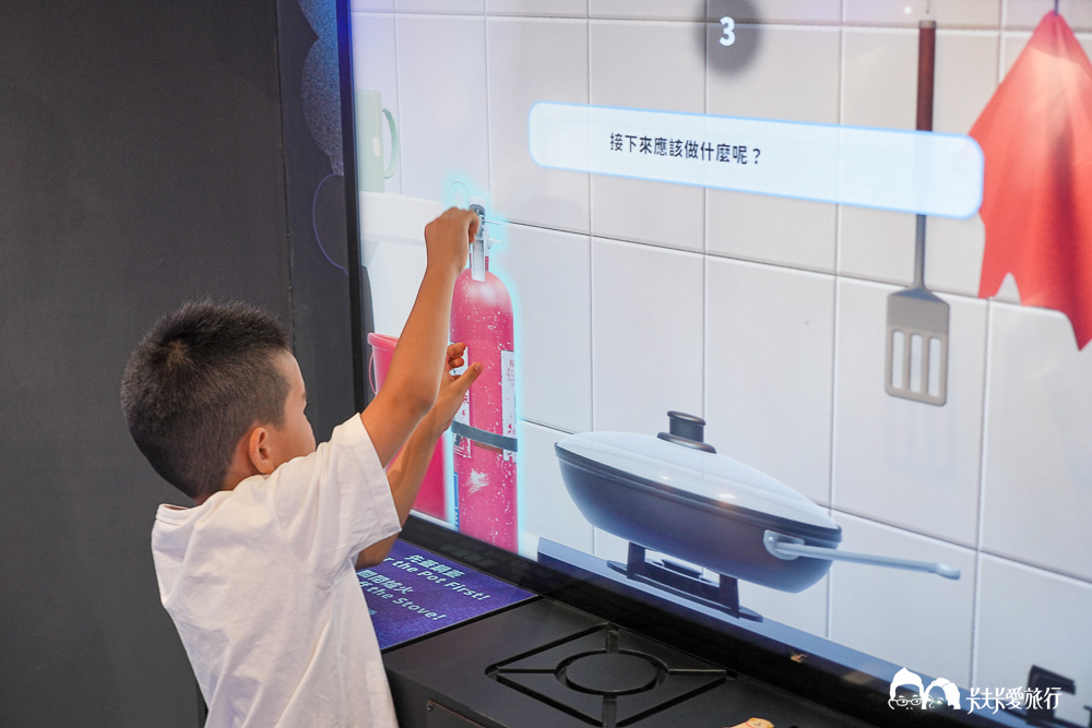 花蓮防災教育館|免門票親子室內景點!五大互動區抱石、滅火體驗超好玩 - 第29張圖