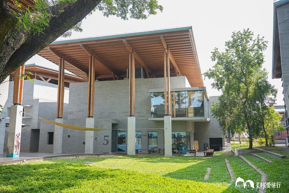 【台南景點】左鎮化石園區全攻略:五大展館開箱、交通票價與隱藏版打卡點及評論 - 第34張圖 【台南景點】左鎮化石園區全攻略:五大展館開箱、交通票價與隱藏版打卡點及評論