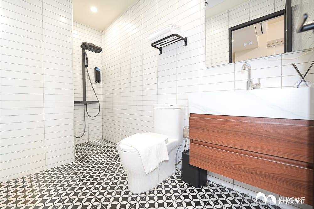 宜蘭親子民宿推薦|止間Villa蜻蜓包棟:三星最美住宿!溜滑梯、戲水池、烤肉 - 第41張圖 宜蘭親子民宿推薦|止間Villa蜻蜓包棟:三星最美住宿!溜滑梯、戲水池、烤肉