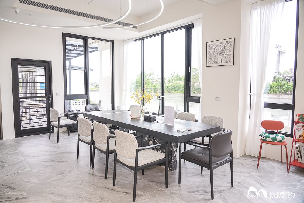 宜蘭親子民宿推薦|止間Villa蜻蜓包棟:三星最美住宿!溜滑梯、戲水池、烤肉 - 第5張圖 宜蘭親子民宿推薦|止間Villa蜻蜓包棟:三星最美住宿!溜滑梯、戲水池、烤肉