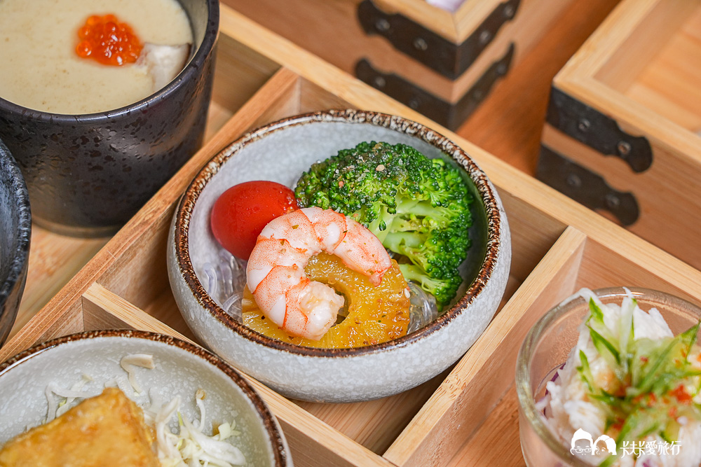 宜蘭竹谷定食海鮮｜日式定食簡餐推薦+居然有吃到飽自助吧菜單&價位
