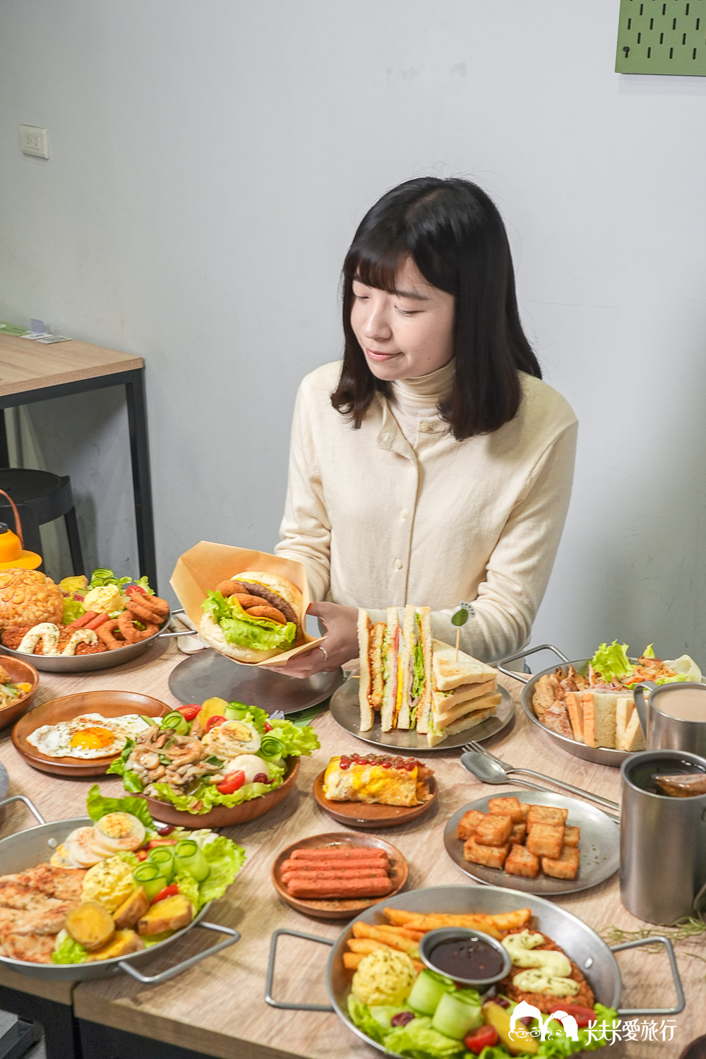 宜蘭早午餐推薦！在地人私藏「笑嗨嗨」創意台式早點＋露營氛圍超Chill菜單