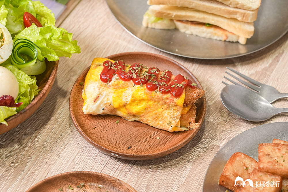 宜蘭早午餐推薦！在地人私藏「笑嗨嗨」創意台式早點＋露營氛圍超Chill菜單