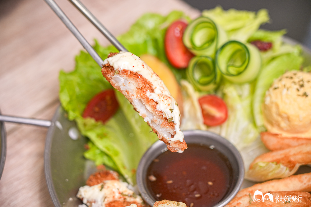 宜蘭早午餐推薦！在地人私藏「笑嗨嗨」創意台式早點＋露營氛圍超Chill菜單