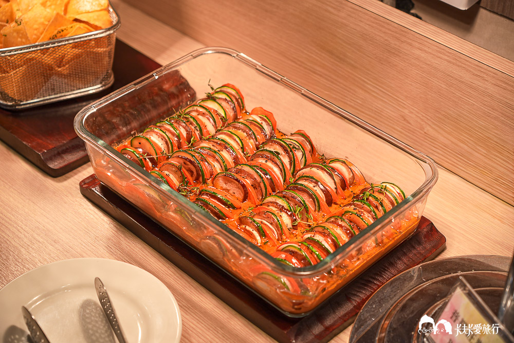 宜蘭牛排推薦這家！糧3牛排：主打原塊牛排，超狂西式自助吧吃到飽菜單