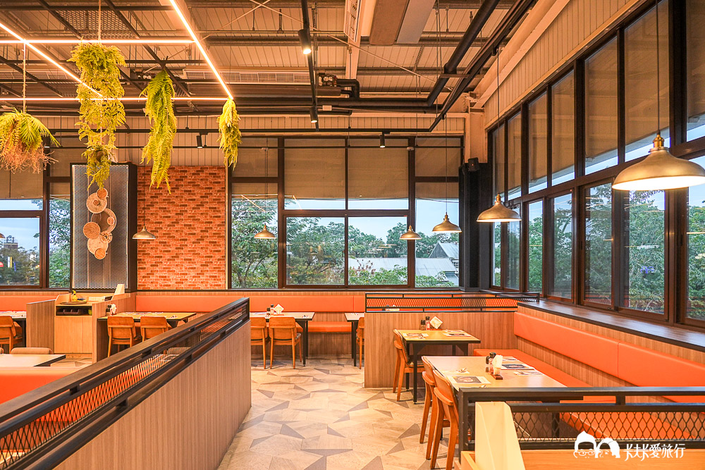 宜蘭牛排推薦這家！糧3牛排：主打原塊牛排，超狂西式自助吧吃到飽菜單