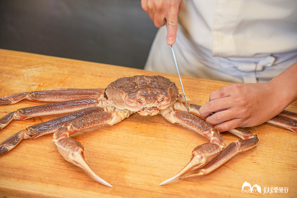 台北東區美食|逸壽司預約制無菜單!北海道活松葉蟹一蟹十吃,國父紀念館站頂級日料推薦 - 第12張圖 台北東區美食|逸壽司預約制無菜單!北海道活松葉蟹一蟹十吃,國父紀念館站頂級日料推薦