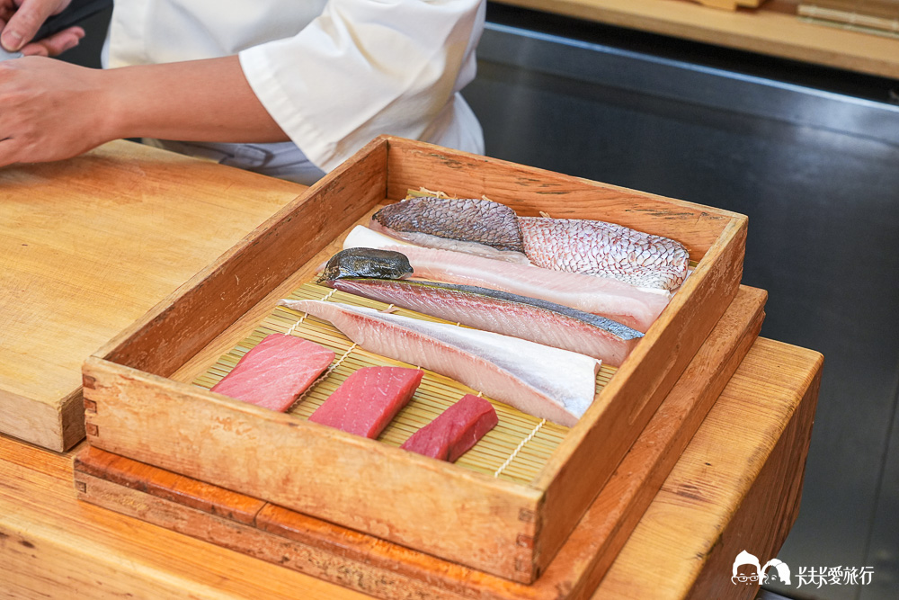 台北東區美食|逸壽司預約制無菜單!北海道活松葉蟹一蟹十吃,國父紀念館站頂級日料推薦 - 第34張圖 台北東區美食|逸壽司預約制無菜單!北海道活松葉蟹一蟹十吃,國父紀念館站頂級日料推薦