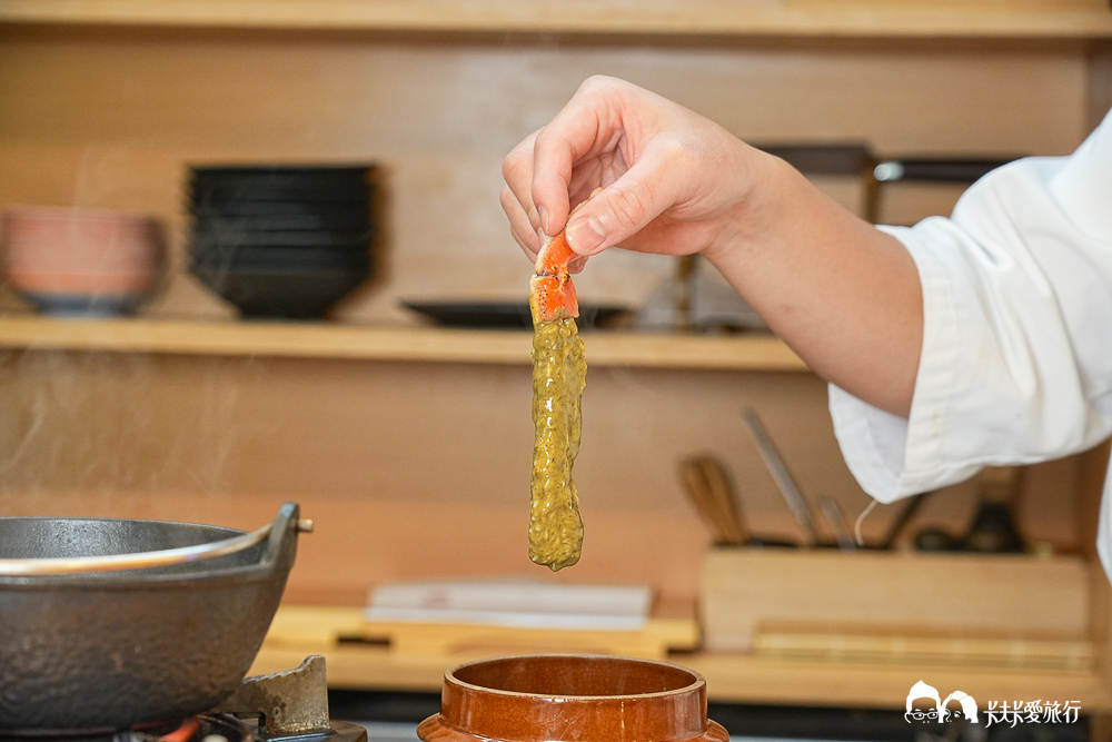 台北東區美食|逸壽司預約制無菜單!北海道活松葉蟹一蟹十吃,國父紀念館站頂級日料推薦 - 第25張圖 台北東區美食|逸壽司預約制無菜單!北海道活松葉蟹一蟹十吃,國父紀念館站頂級日料推薦