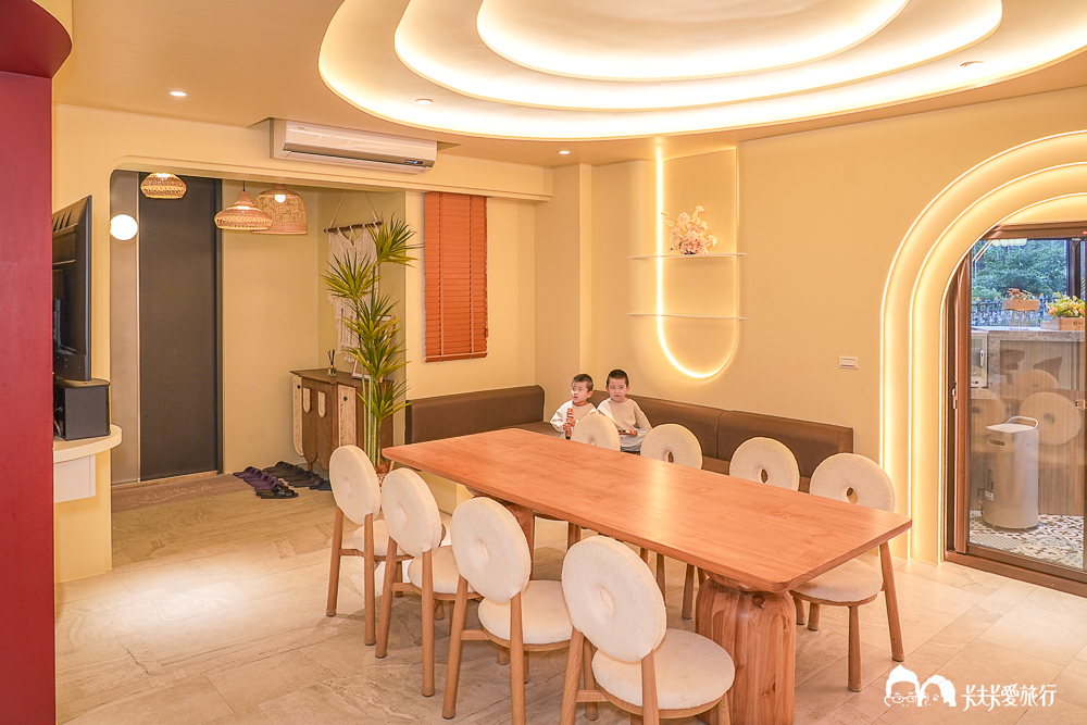 宜蘭親子包棟民宿-Bubble Villa珍珠奶茶員山民宿｜越式洗髮+晚餐好好私廚外燴烤肉