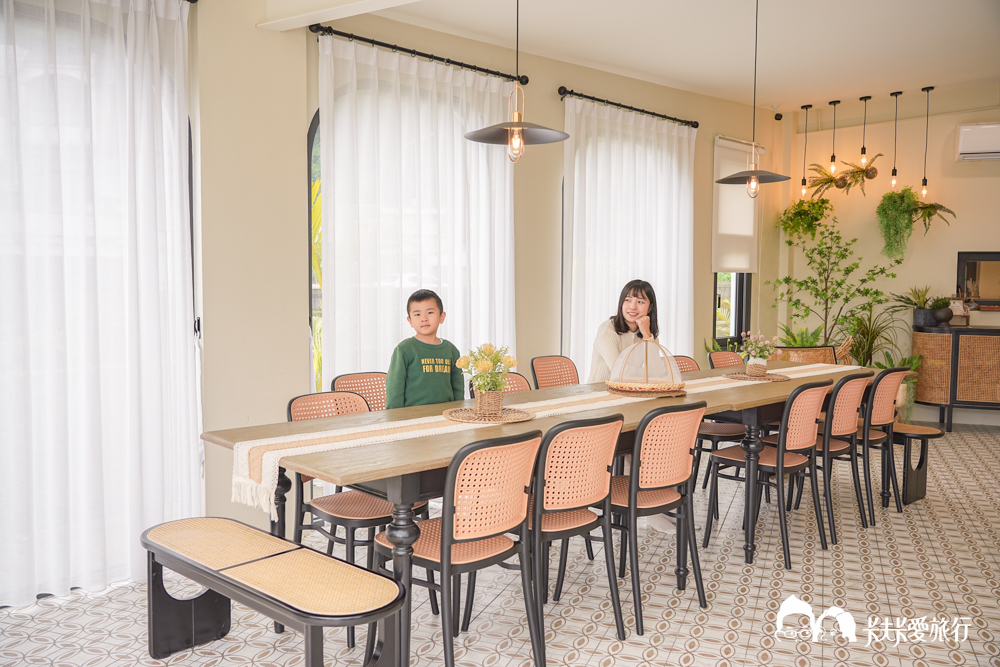 宜蘭包棟民宿|裏白VILLA|田野間的純白渡假秘境!KTV視聽室與戲水池 - 第8張圖 宜蘭包棟民宿|裏白VILLA|田野間的純白渡假秘境!KTV視聽室與戲水池