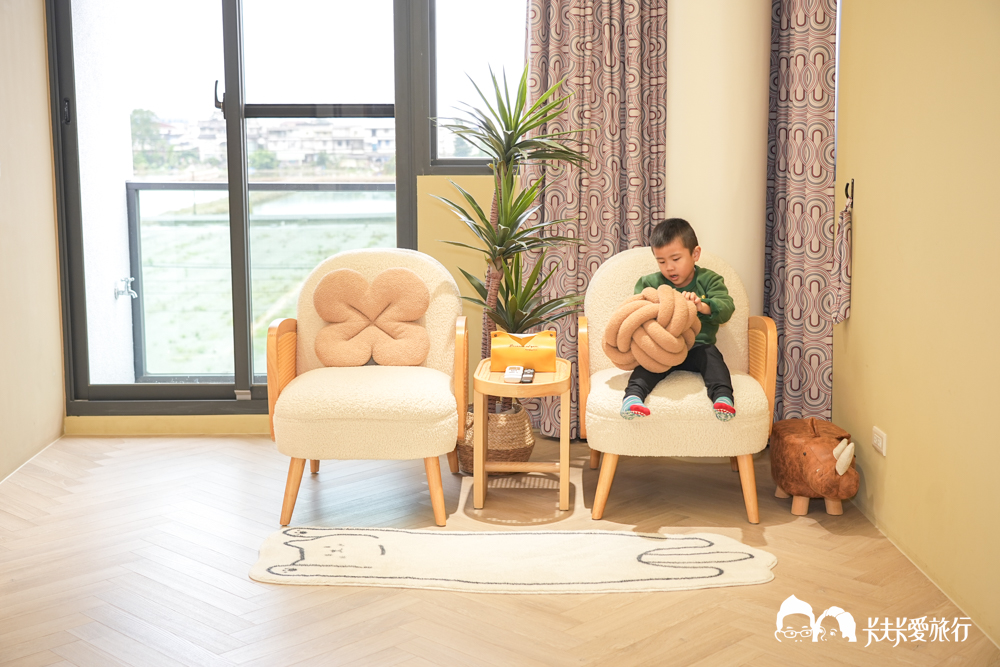 宜蘭包棟民宿|裏白VILLA|田野間的純白渡假秘境!KTV視聽室與戲水池 - 第54張圖 宜蘭包棟民宿|裏白VILLA|田野間的純白渡假秘境!KTV視聽室與戲水池