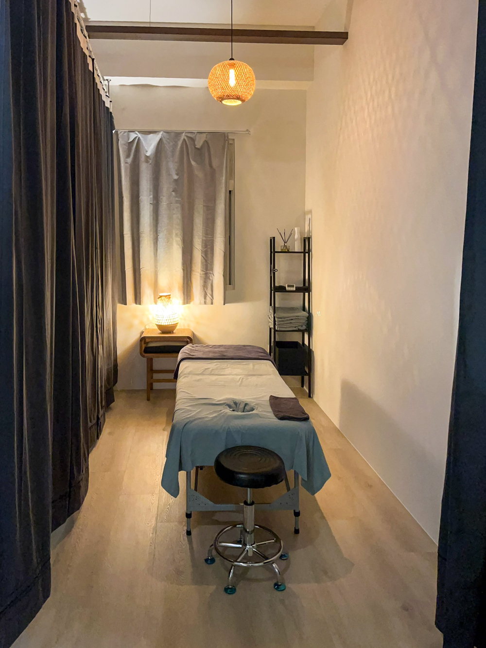 宜蘭按摩推薦｜南洋沐心峇里島風SPA，熱石與經絡指壓深層舒壓價格與評價