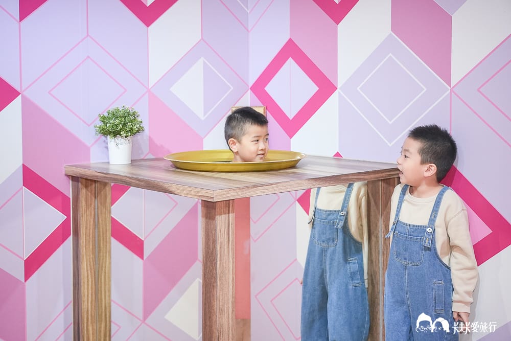 礁溪景點|兔子迷宮礁溪浴場:粉紅城堡超夢幻!玩遍哈比村、天空之鏡,2026最新菜單門票價位 - 第30張圖 礁溪景點|兔子迷宮礁溪浴場:粉紅城堡超夢幻!玩遍哈比村、天空之鏡,2026最新菜單門票價位