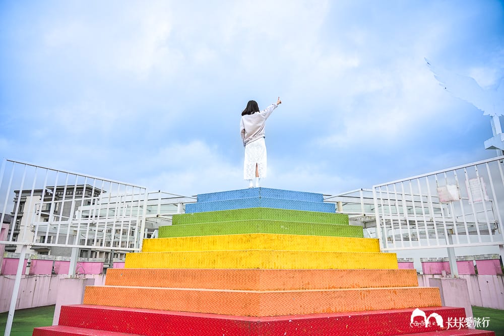 礁溪景點|兔子迷宮礁溪浴場:粉紅城堡超夢幻!玩遍哈比村、天空之鏡,2026最新菜單門票價位 - 第39張圖 礁溪景點|兔子迷宮礁溪浴場:粉紅城堡超夢幻!玩遍哈比村、天空之鏡,2026最新菜單門票價位