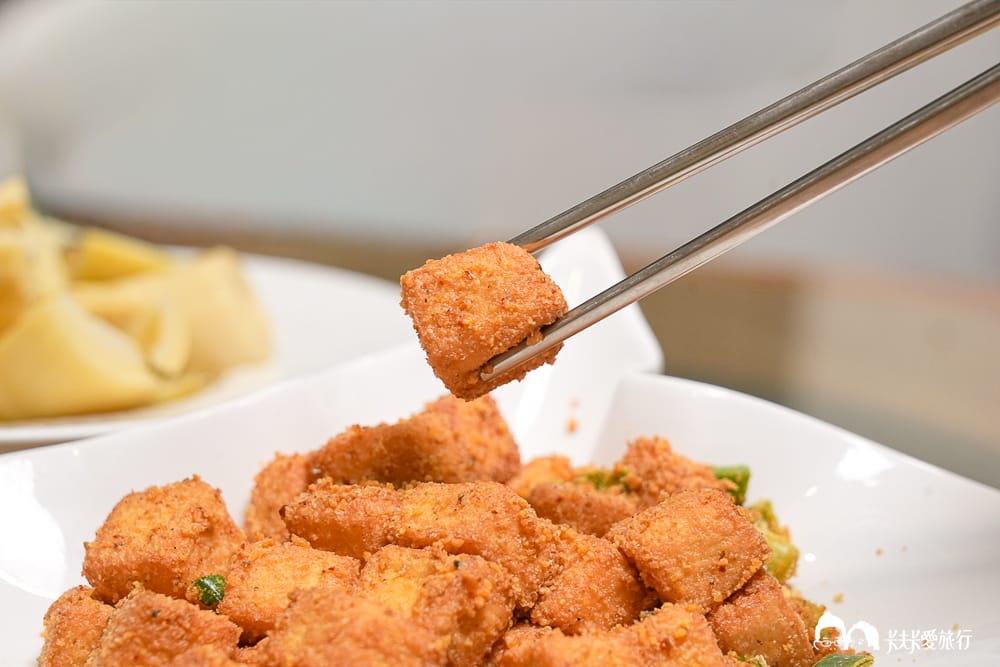 礁溪美食｜哈喇子酸菜魚：隱身林美山下高CP值合菜單點完整菜單