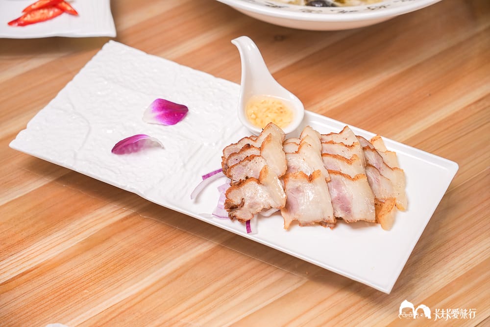 礁溪美食｜哈喇子酸菜魚：隱身林美山下高CP值合菜單點完整菜單