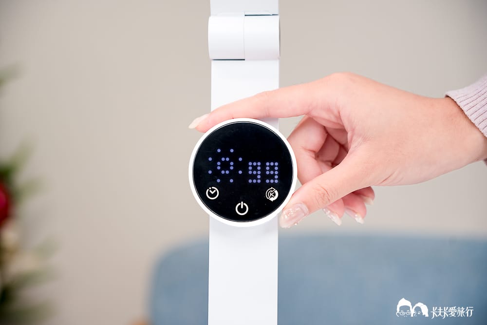 CHIMEI奇美旋境悅眼LED護眼檯燈｜適合全家人的檯燈推薦，優點缺點心得評價