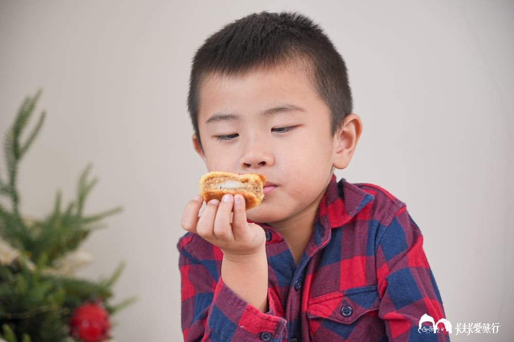 麥仕佳烘焙坊-過年送禮年節伴手禮推薦！干貝肉圓酥富貴禮盒開箱評價