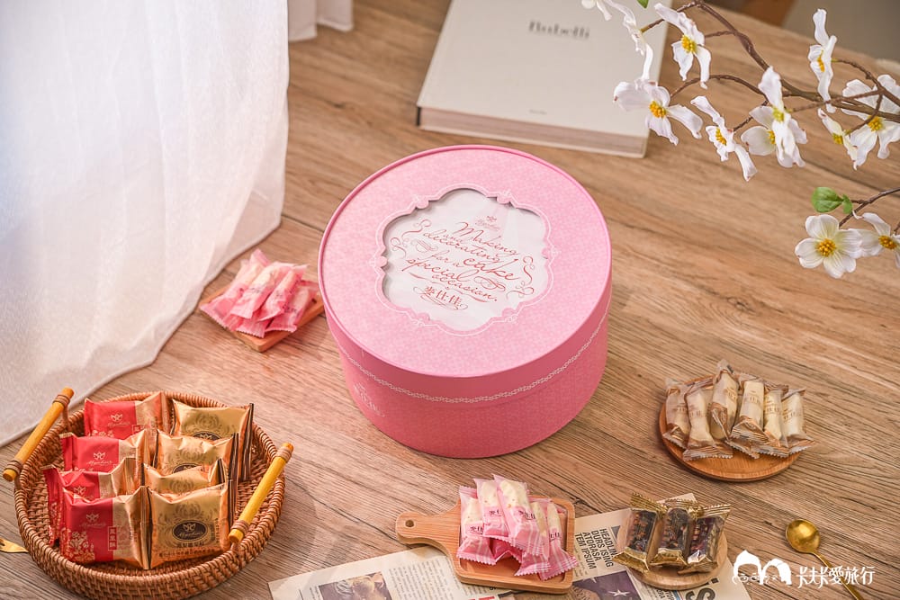 麥仕佳烘焙坊-過年送禮年節伴手禮推薦！干貝肉圓酥富貴禮盒開箱評價