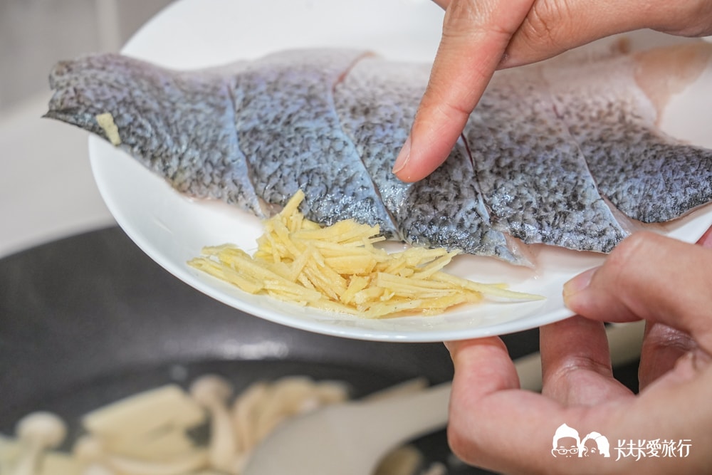 鄭記油蔥酥好吃嗎?3款萬用神醬真實評價、哪裡買與零失敗食譜 - 第25張圖 鄭記油蔥酥好吃嗎?3款萬用神醬真實評價、哪裡買與零失敗食譜