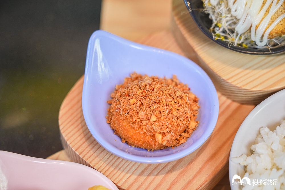 宜蘭簡餐推薦-游饗創意中式定食｜親子餐廳兒童遊戲區+九宮格菜色菜單