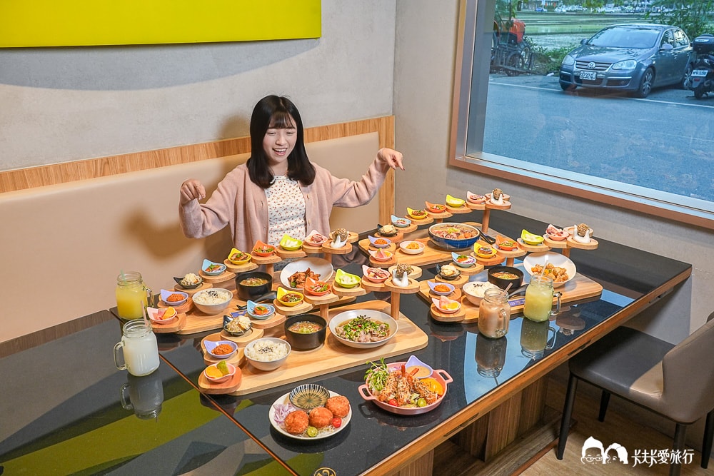 宜蘭簡餐推薦-游饗創意中式定食｜親子餐廳兒童遊戲區+九宮格菜色菜單
