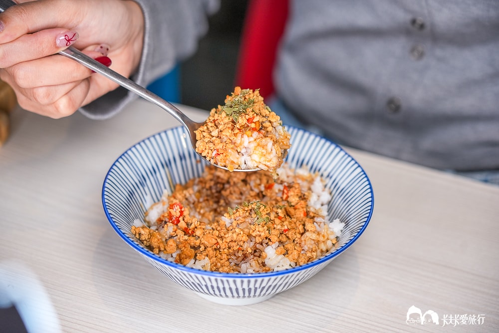 宜蘭羅東宵夜推薦！陶意蘋串燒小酒館，必吃特色燒烤美食、跑馬麵與串燒料理菜單