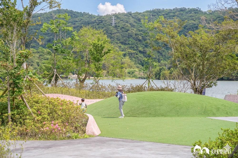 宜蘭 Herbelle 湖畔茶屋完整攻略|龍潭湖玻璃屋交通菜單拍照全攻略 - 第21張圖 宜蘭 Herbelle 湖畔茶屋完整攻略|龍潭湖玻璃屋交通菜單拍照全攻略
