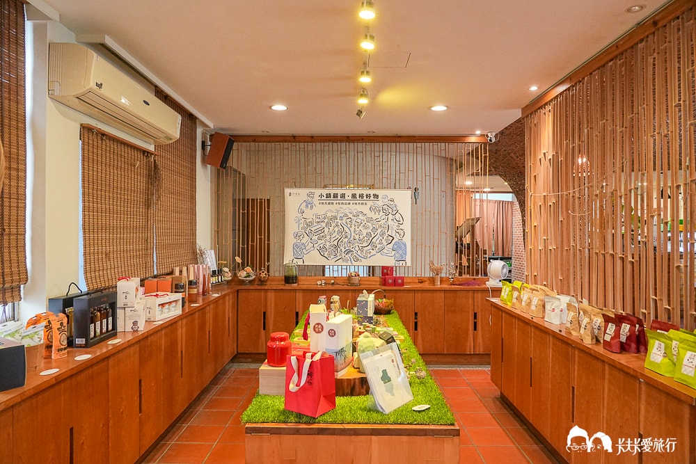 竹山美食地圖新亮點！台西冰菓室：舊客運站變身冰品書屋和菜單