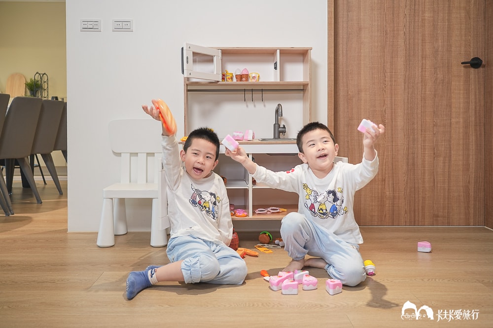 宜蘭親子包棟推薦|甜瓜VILLA:大人KTV、豪華下午茶、小孩瘋狂玩水!羅東質感民宿 - 第15張圖 宜蘭親子包棟推薦|甜瓜VILLA:大人KTV、豪華下午茶、小孩瘋狂玩水!羅東質感民宿
