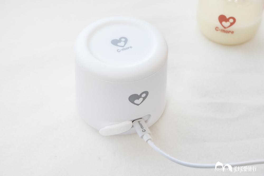 【育兒神器】Cmore Mini Q 可攜式恆溫溫奶器:母乳營養不流失,出門不再手忙腳亂! - 第5張圖 【育兒神器】Cmore Mini Q 可攜式恆溫溫奶器:母乳營養不流失,出門不再手忙腳亂!