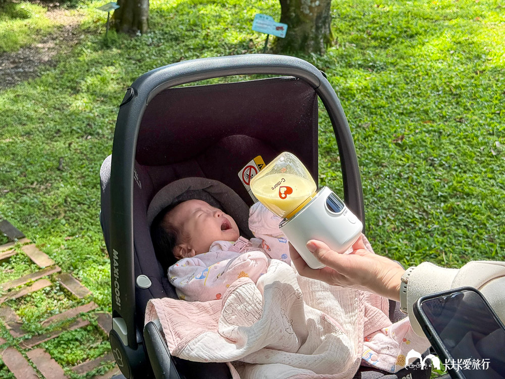 【育兒神器】Cmore Mini Q 可攜式恆溫溫奶器:母乳營養不流失,出門不再手忙腳亂! - 第4張圖 【育兒神器】Cmore Mini Q 可攜式恆溫溫奶器:母乳營養不流失,出門不再手忙腳亂!