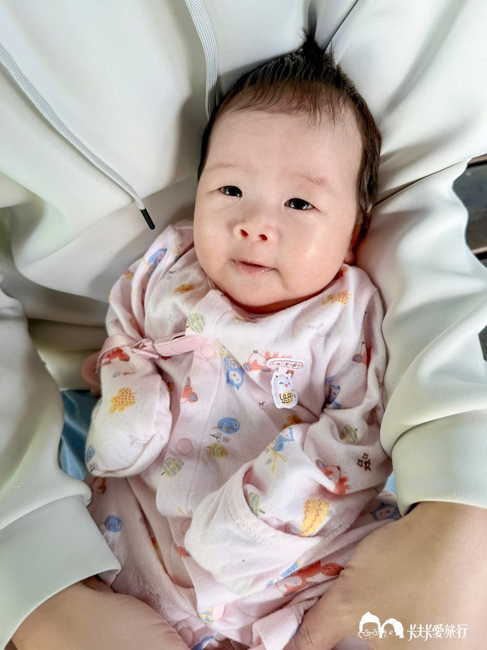 【育兒神器】Cmore Mini Q 可攜式恆溫溫奶器:母乳營養不流失,出門不再手忙腳亂! - 第28張圖 【育兒神器】Cmore Mini Q 可攜式恆溫溫奶器:母乳營養不流失,出門不再手忙腳亂!