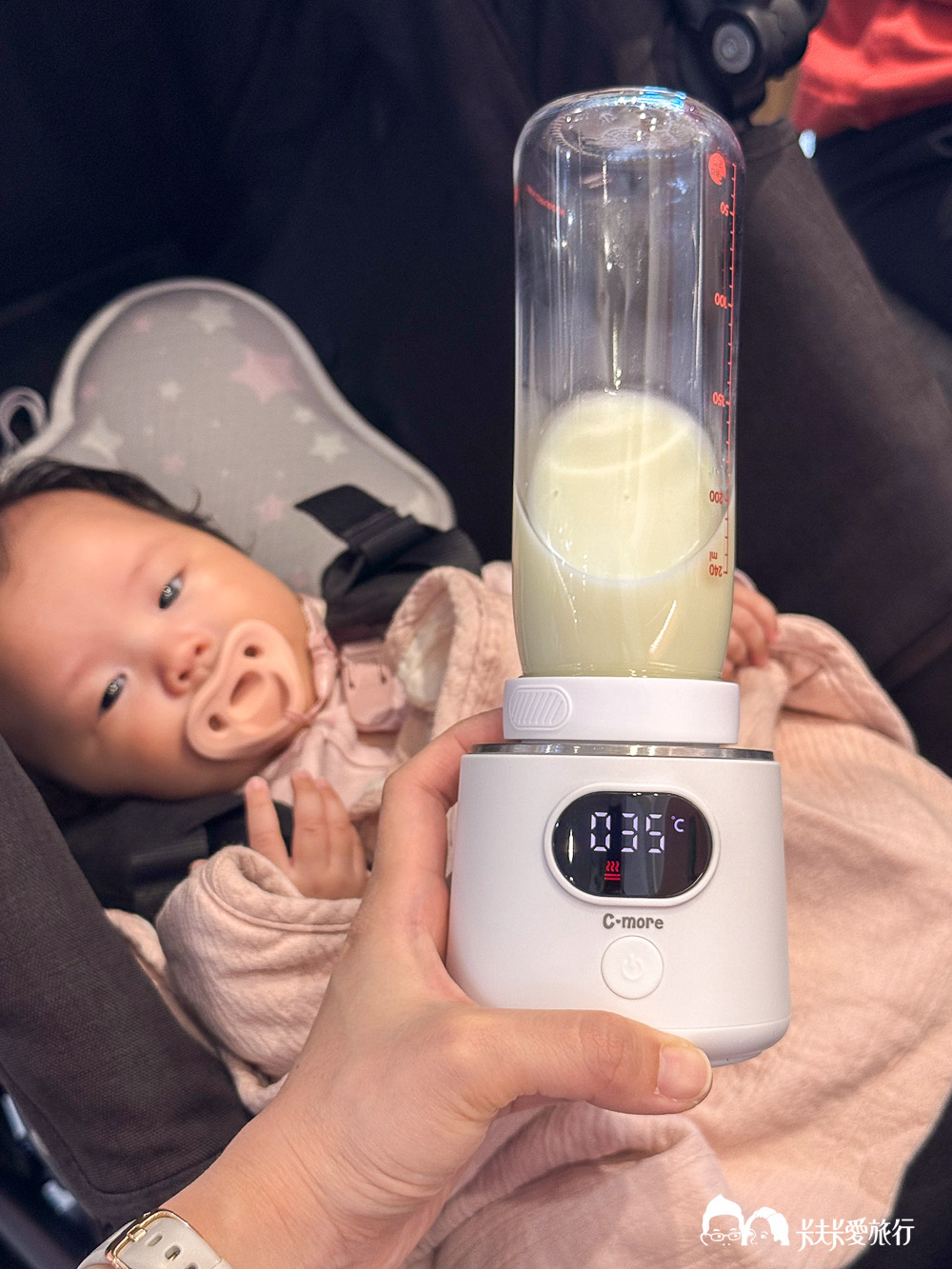 【育兒神器】Cmore Mini Q 可攜式恆溫溫奶器:母乳營養不流失,出門不再手忙腳亂! - 第22張圖 【育兒神器】Cmore Mini Q 可攜式恆溫溫奶器:母乳營養不流失,出門不再手忙腳亂!