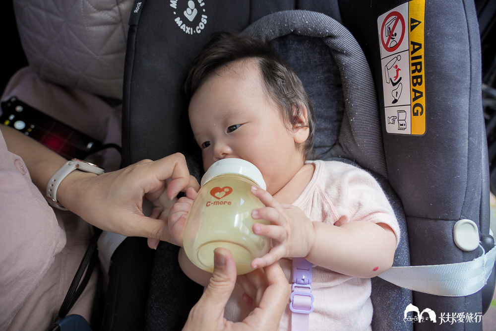 【育兒神器】Cmore Mini Q 可攜式恆溫溫奶器:母乳營養不流失,出門不再手忙腳亂! - 第23張圖 【育兒神器】Cmore Mini Q 可攜式恆溫溫奶器:母乳營養不流失,出門不再手忙腳亂!