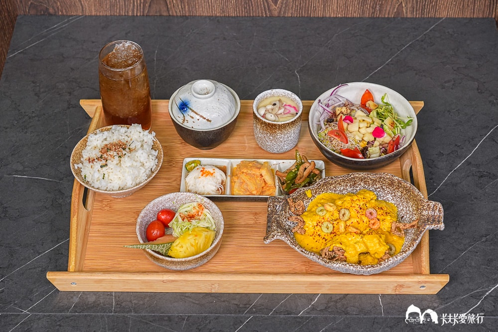 宜蘭礁溪必吃定食｜光鮮生活美食館：無菜單大菜變身個人套餐簡餐！獨享焗烤龍蝦與現煎鮮魚