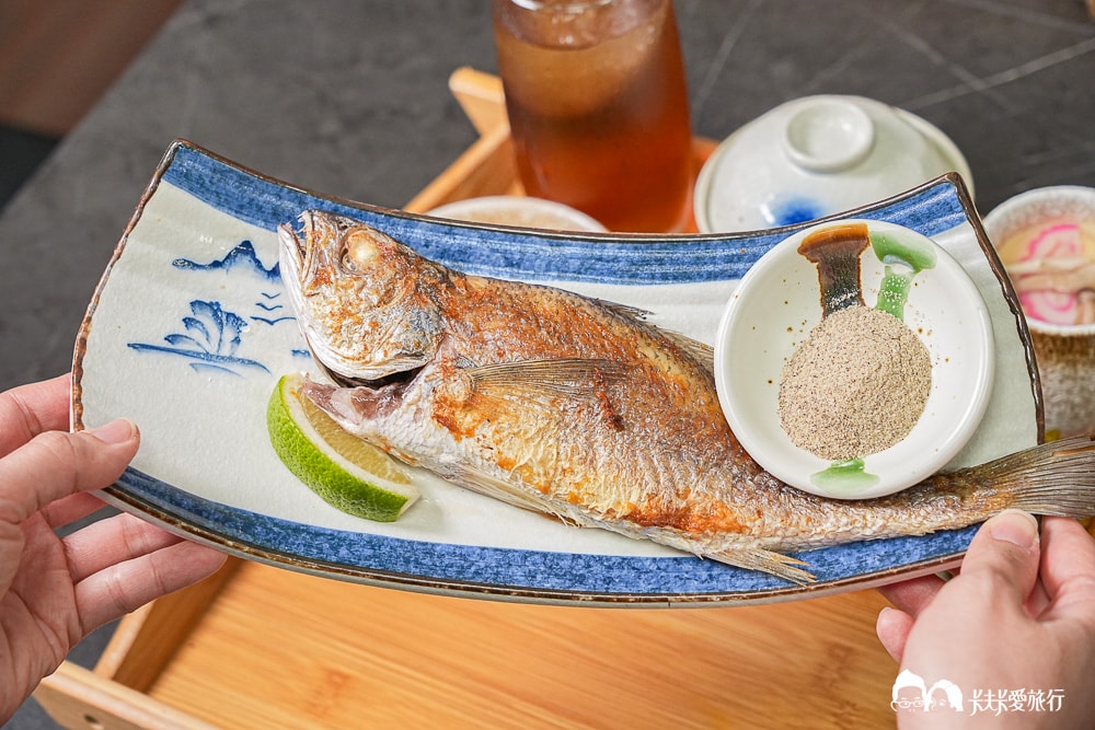 宜蘭礁溪必吃定食｜光鮮生活美食館：無菜單大菜變身個人套餐簡餐！獨享焗烤龍蝦與現煎鮮魚