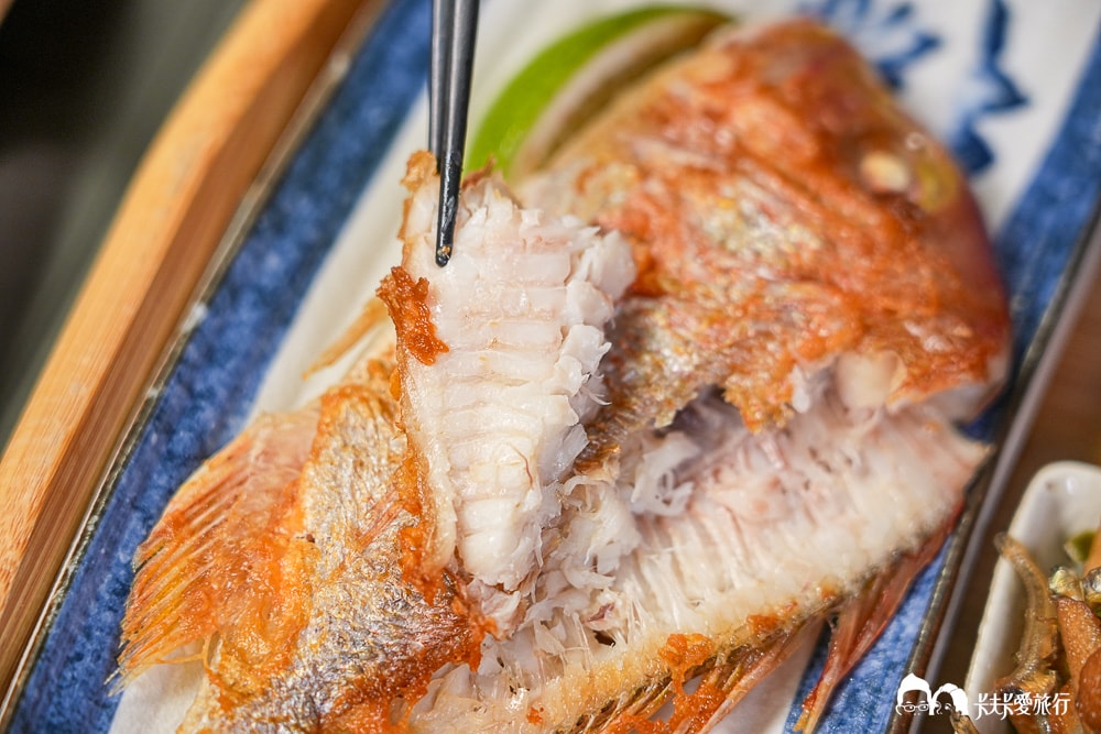 宜蘭礁溪必吃定食｜光鮮生活美食館：無菜單大菜變身個人套餐簡餐！獨享焗烤龍蝦與現煎鮮魚