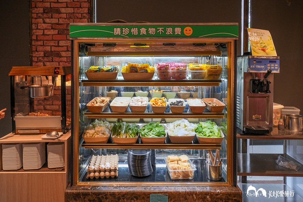 宜蘭火鍋推薦！八方悅鍋物羅東店：浮誇鱈場蟹海鮮船+自助吧吃到飽寵愛家人菜單