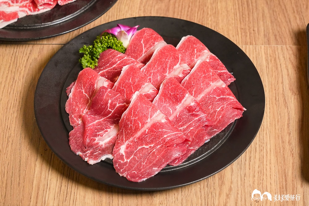 礁溪火鍋推薦2026｜告春食彩海鮮鍋物開箱：豪華龍王拼盤＋自助吧吃到飽菜單價位
