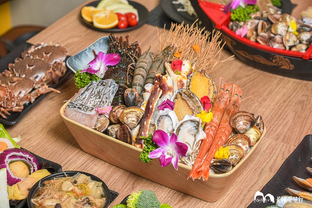 礁溪火鍋推薦2026｜告春食彩海鮮鍋物開箱：豪華龍王拼盤＋自助吧吃到飽菜單價位