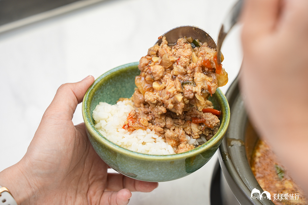宜蘭羅東火鍋推薦|嗑肉石鍋:超狂自助吧吃到飽與肉瀑布,菜單評價與停車資訊 - 第58張圖 宜蘭羅東火鍋推薦|嗑肉石鍋:超狂自助吧吃到飽與肉瀑布,菜單評價與停車資訊
