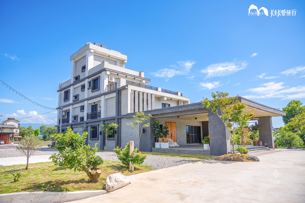 全村的希望民宿外觀，清水模三層建築