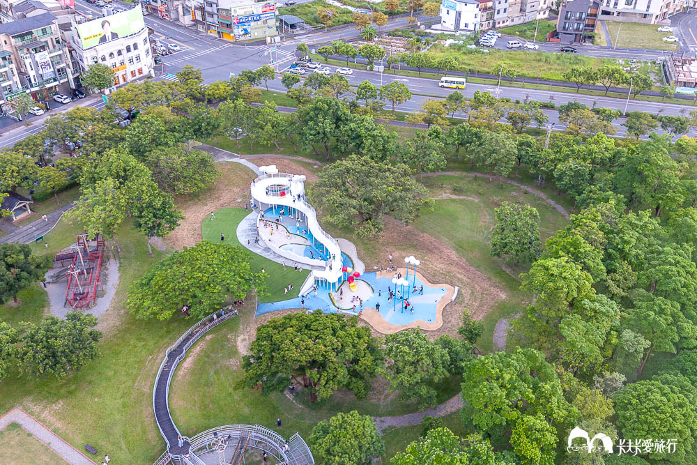 宜蘭運動公園溜滑梯|全新彩虹雲朵遊戲場開箱+戰艦溜滑梯一次玩 - 第22張圖 宜蘭運動公園溜滑梯|全新彩虹雲朵遊戲場開箱+戰艦溜滑梯一次玩