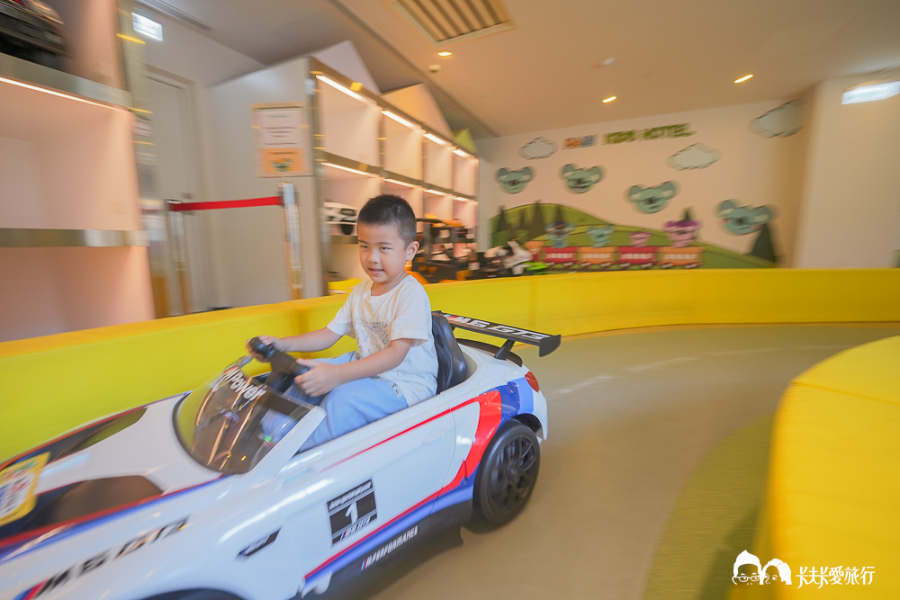 雀客童媽吉親子旅館評價|電動車賽道、溜滑梯全館放電,童享套房開箱評價 - 第22張圖 雀客童媽吉親子旅館評價|電動車賽道、溜滑梯全館放電,童享套房開箱評價
